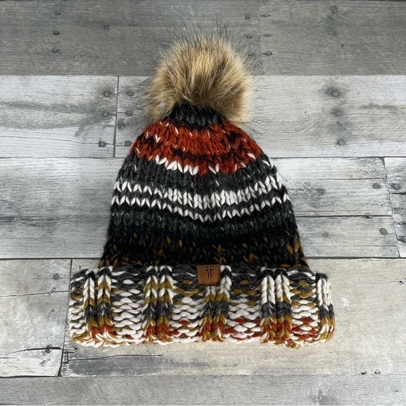 FRYE Women’s Marbled Cuff Pompom Beanie Hat Multicolor Red Knit Fur O/S main image 4